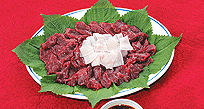 Raw whale meat image